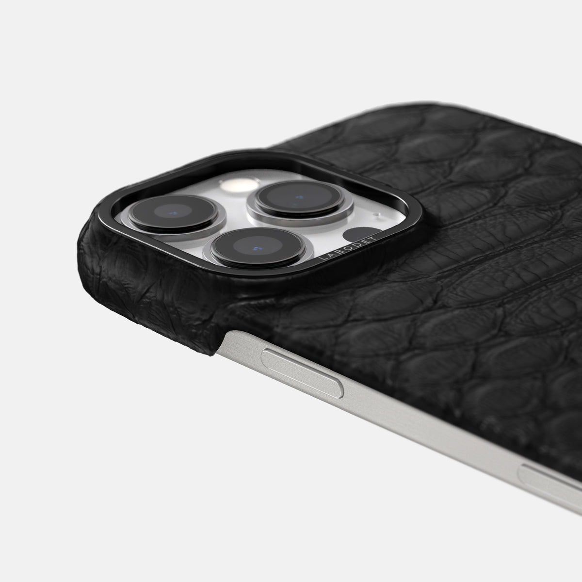 Black iPhone 16 Pro Classic Case Python with Black Metal -6 | Black-Black