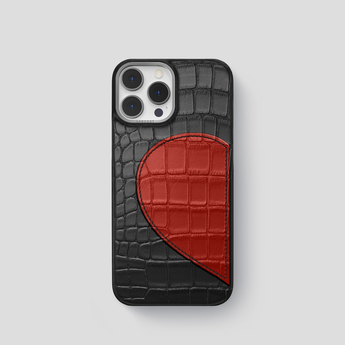 Black iPhone 15 Pro Hearts Case Alligator with Steel Metal -1 | Black-Steel