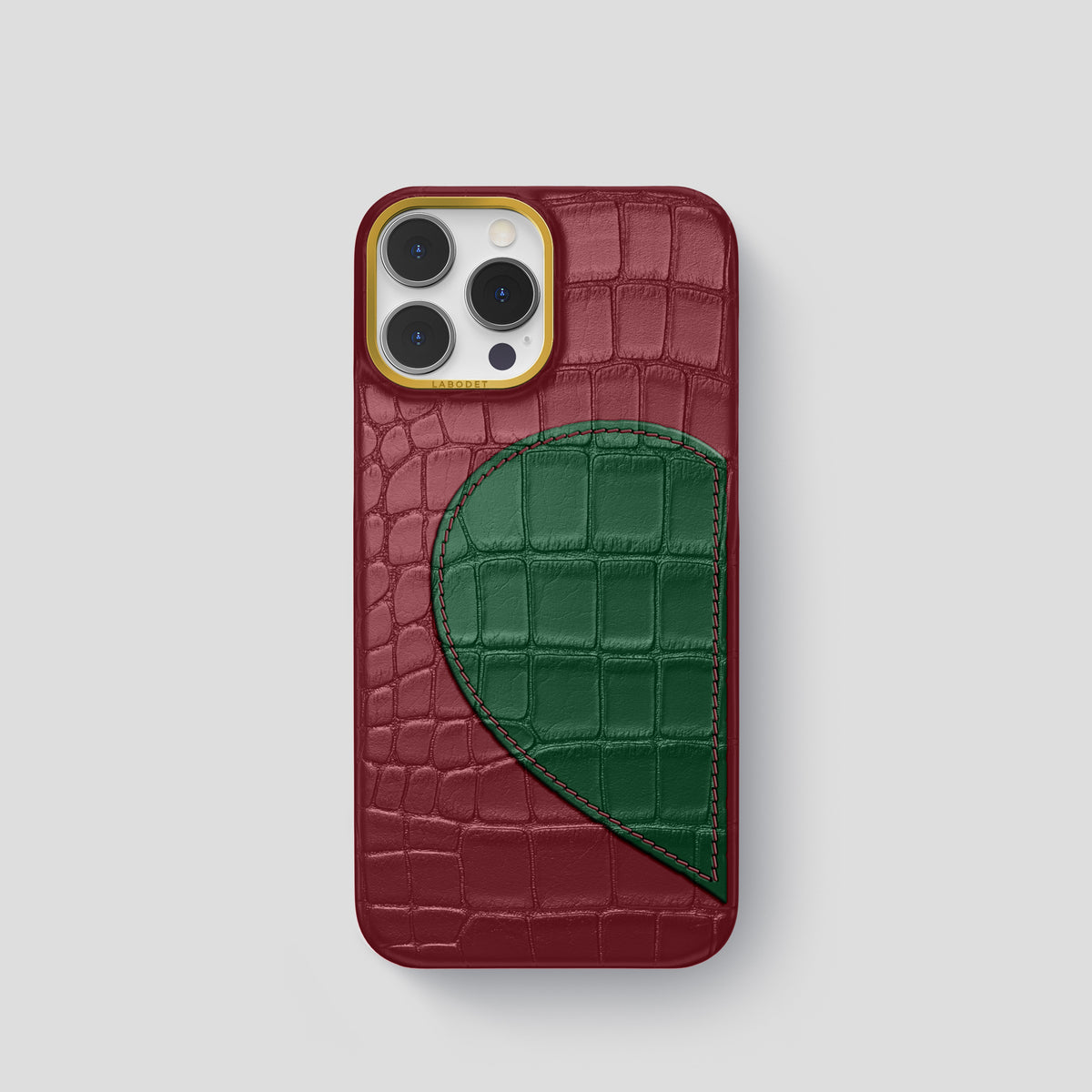 Burgundy iPhone 15 Pro Hearts Case Alligator with Gold Metal -1 | Burgundy-Gold