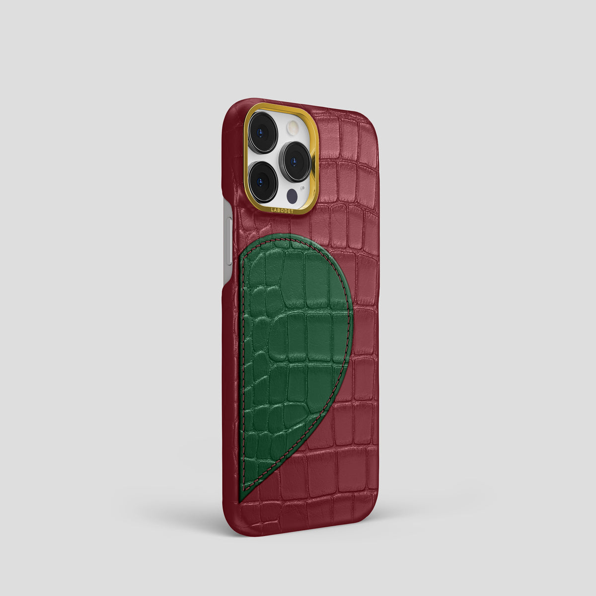 Burgundy iPhone 15 Pro Hearts Case Alligator with Gold Metal -2 | Burgundy-Gold