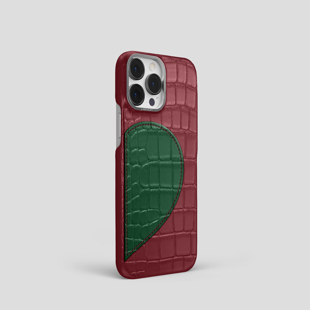 Burgundy iPhone 15 Pro Hearts Case Alligator with Steel Metal -2 | Burgundy-Steel