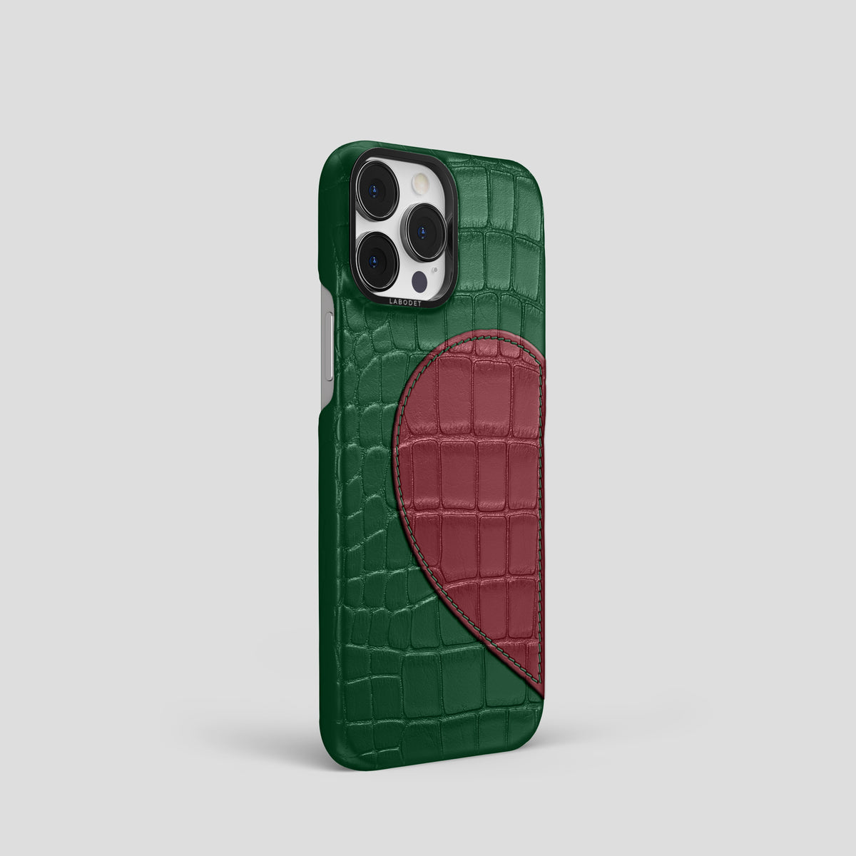 Forest-Green iPhone 15 Pro Hearts Case Alligator with Black Metal -2 | Forest-Green-Black