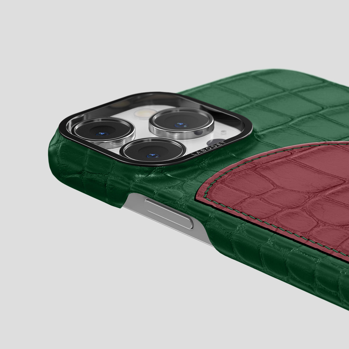Forest-Green iPhone 15 Pro Hearts Case Alligator with Black Metal -5 | Forest-Green-Black