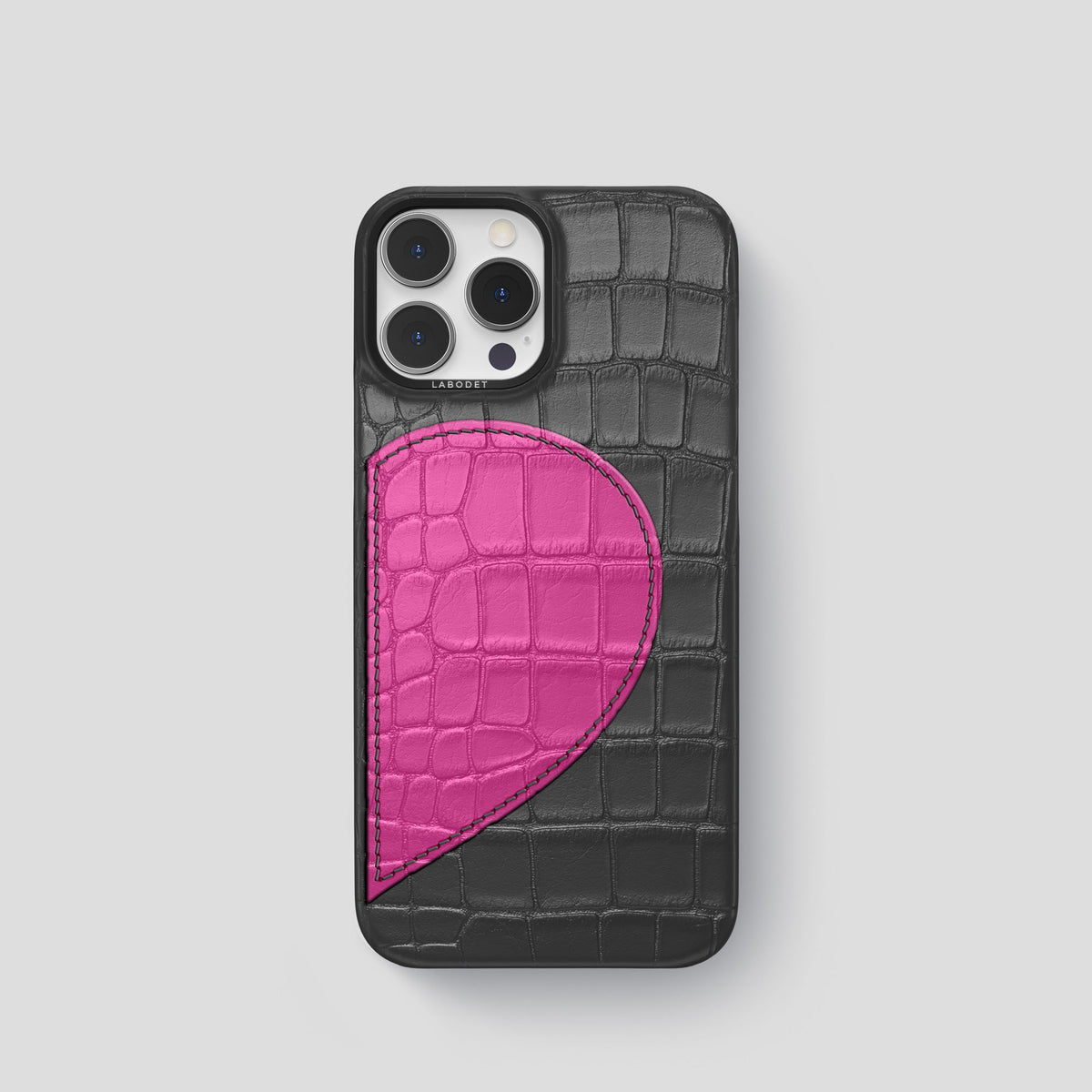 Grey iPhone 15 Pro Hearts Case Alligator with Black Metal -1 | Grey-Black