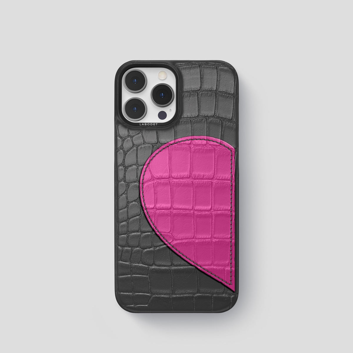 Grey iPhone 15 Pro Hearts Case Alligator with Black Metal -1 | Grey-Black