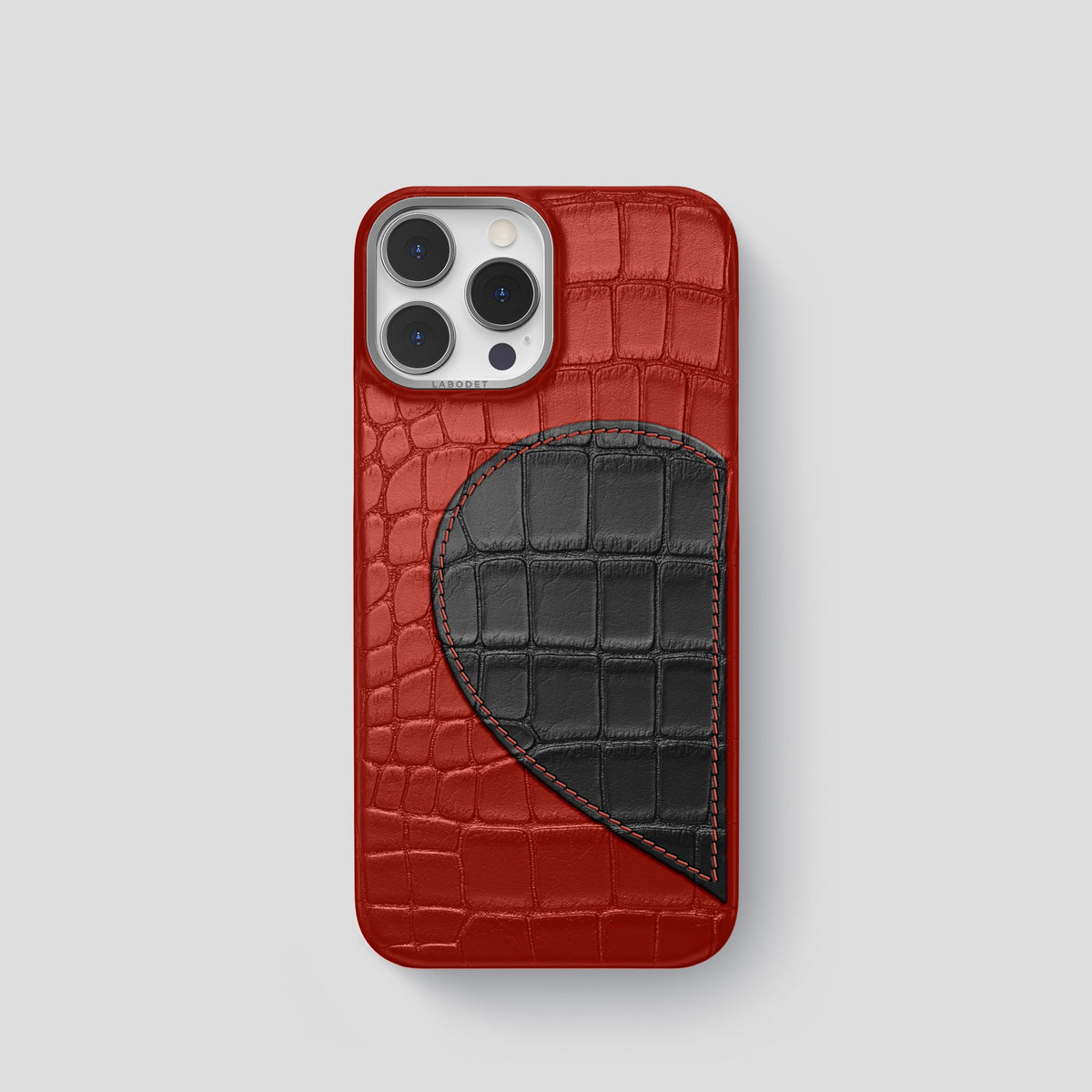 Red iPhone 15 Pro Hearts Case Alligator with Steel Metal -1 | Red-Steel