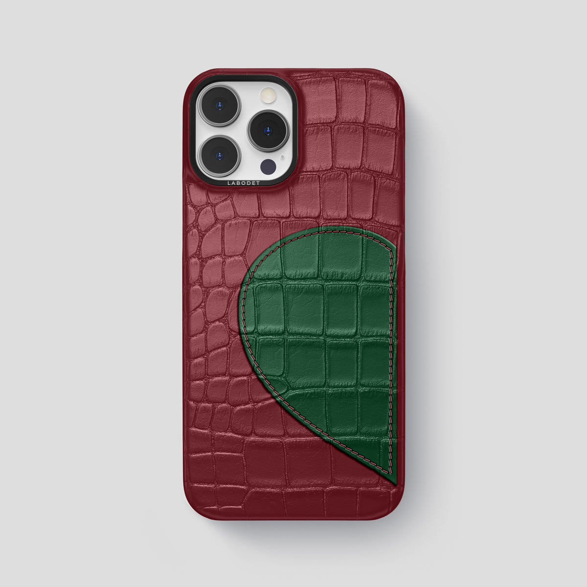 Burgundy iPhone 15 Pro Max Hearts Case Alligator with Black Metal -1 | Burgundy-Black