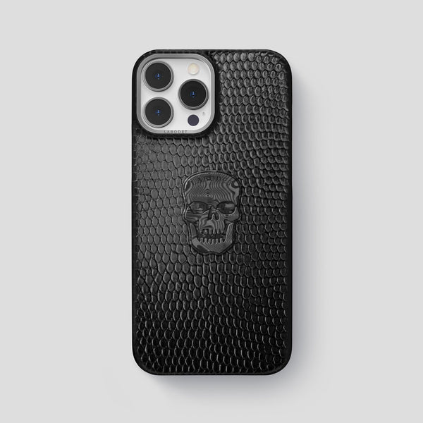 Classic Case with Carbon Skull For iPhone 15 Pro Max In Lizard
