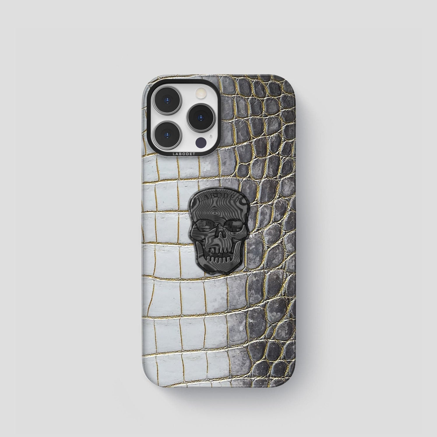 Gold iPhone 14 Pro Himalaya Classic Case with Black Metal -1 | Gold-Black