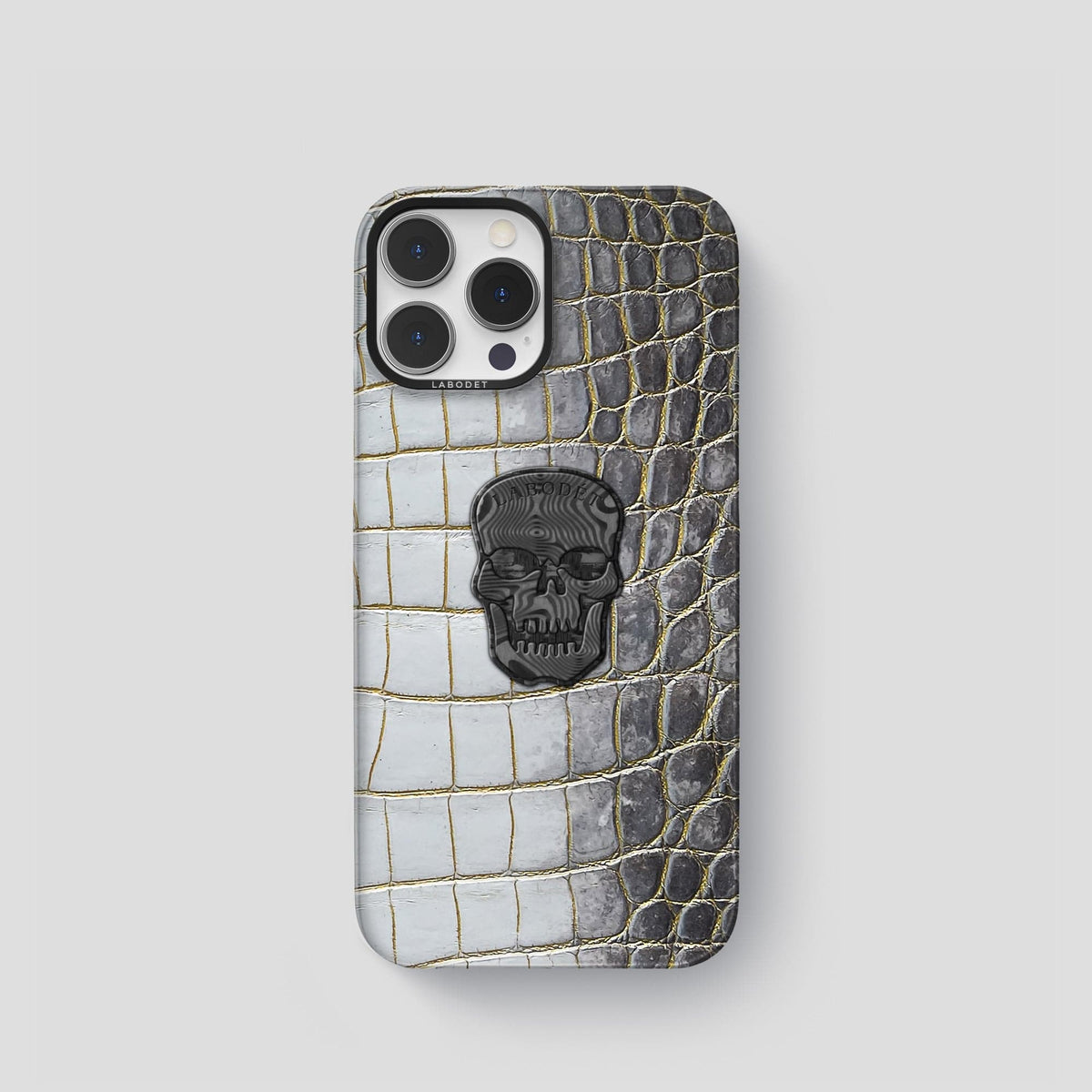 Gold iPhone 14 Pro Himalaya Classic Case with Black Metal -1 | Gold-Black