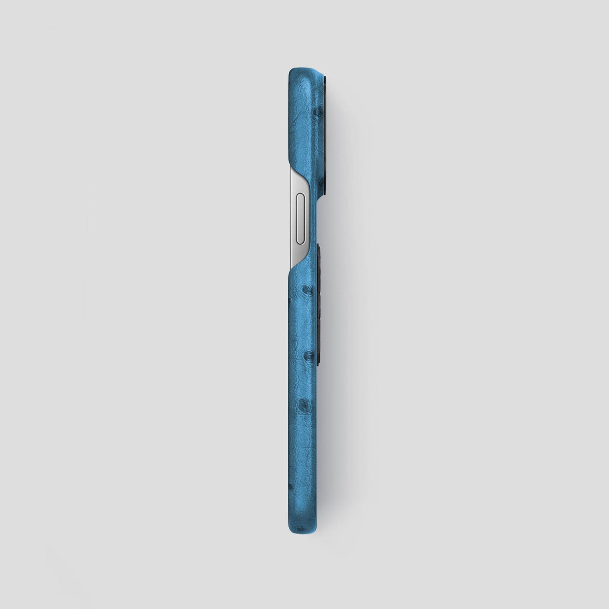 Blue-Jeans iPhone 15 Pro Max Classic Case Ostrich with Black Metal -3 | Blue-Jeans-Black