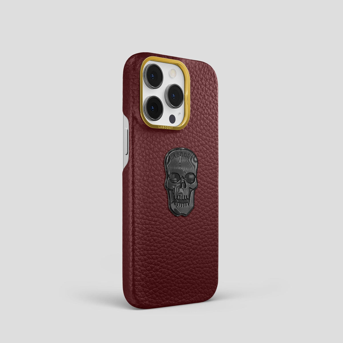 Bordeaux iPhone 15 Pro Classic Case Calf with Gold Metal -2 | Bordeaux-Gold
