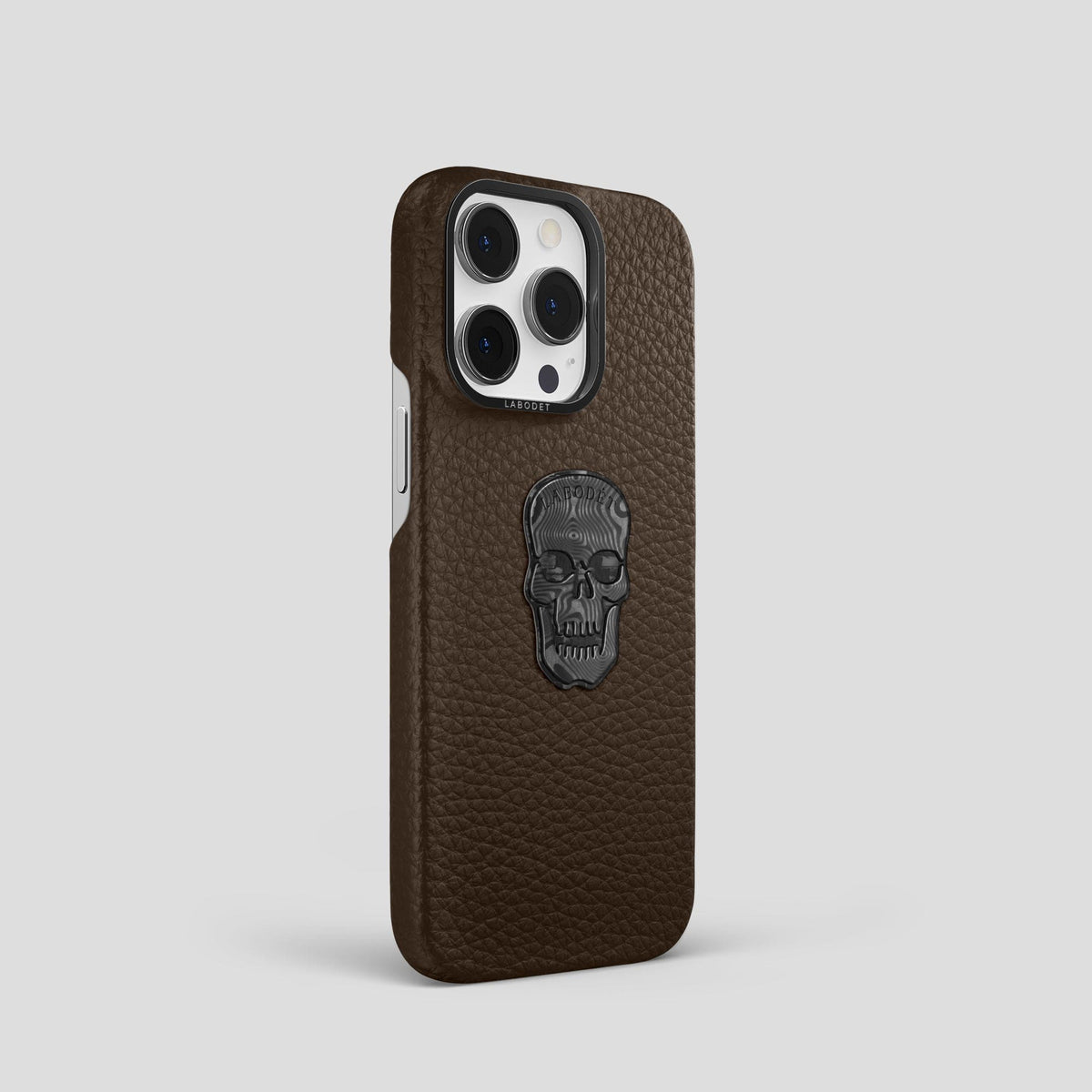 Dark Brown iPhone 15 Pro Classic Case Calf with Black Metal -2 | Dark-Brown-Black