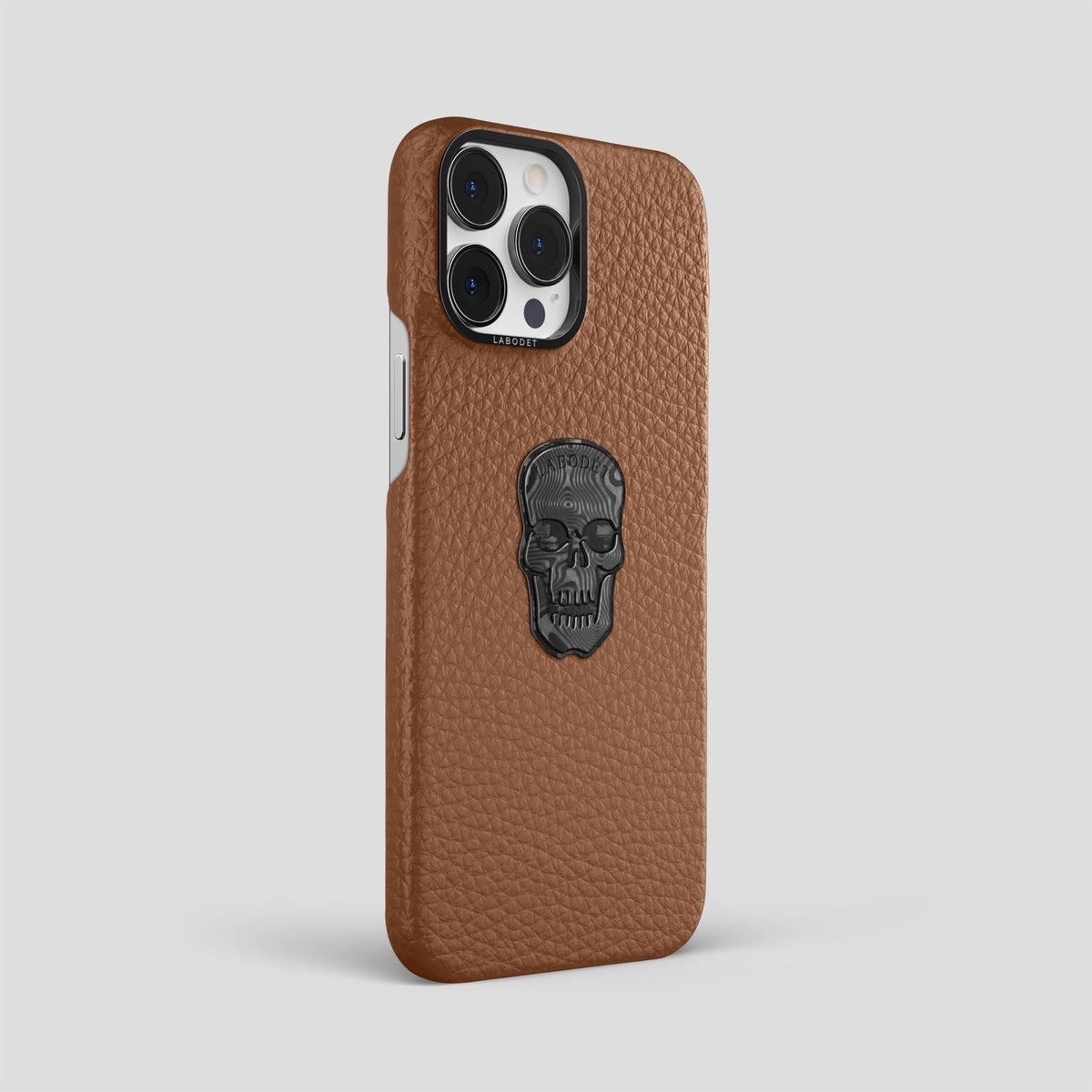 Caramel iPhone 15 Pro Max Classic Case Calf with Black Metal -2 | Caramel-Black