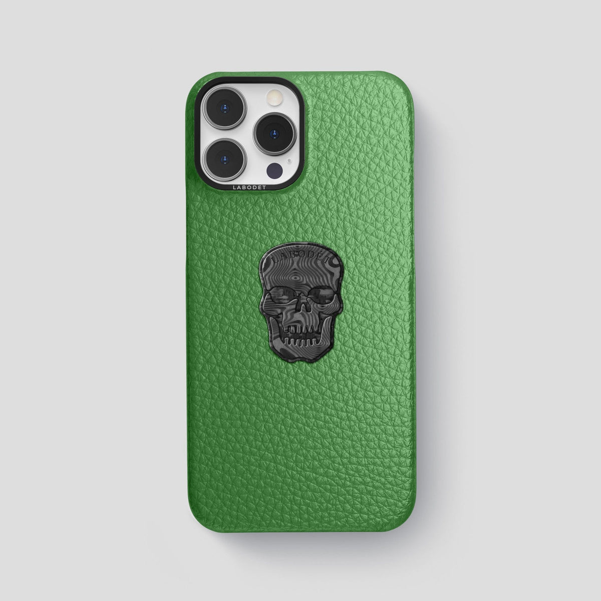 Herb iPhone 15 Pro Max Classic Case Calf with Black Metal -1 | Herb-Black
