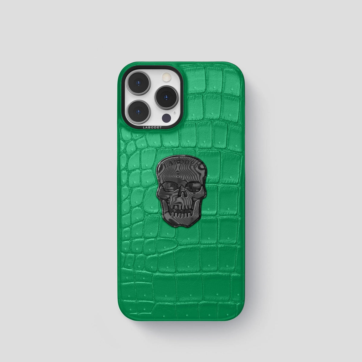Cactus-Green iPhone 15 Pro Classic Case Porosus Crocodile with Black Metal -1 | Cactus-Green-Black