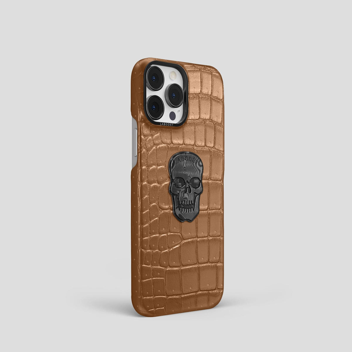 Milk-Chocolate iPhone 15 Pro Classic Case Porosus Crocodile with Black Metal -2 | Milk-Chocolate-Black