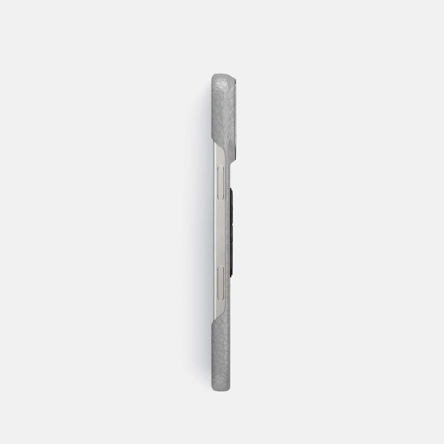 Nuage iPhone 16 Pro Classic Case Calf with Steel Metal -3 | Nuage-Steel