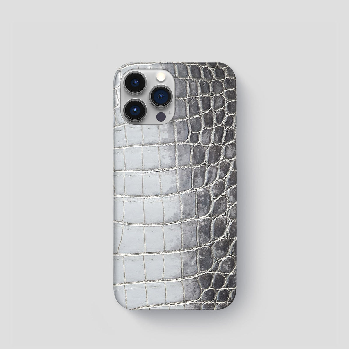 Silver iPhone 15 Pro Slim Case Himalayan Crocodile -1 | Silver