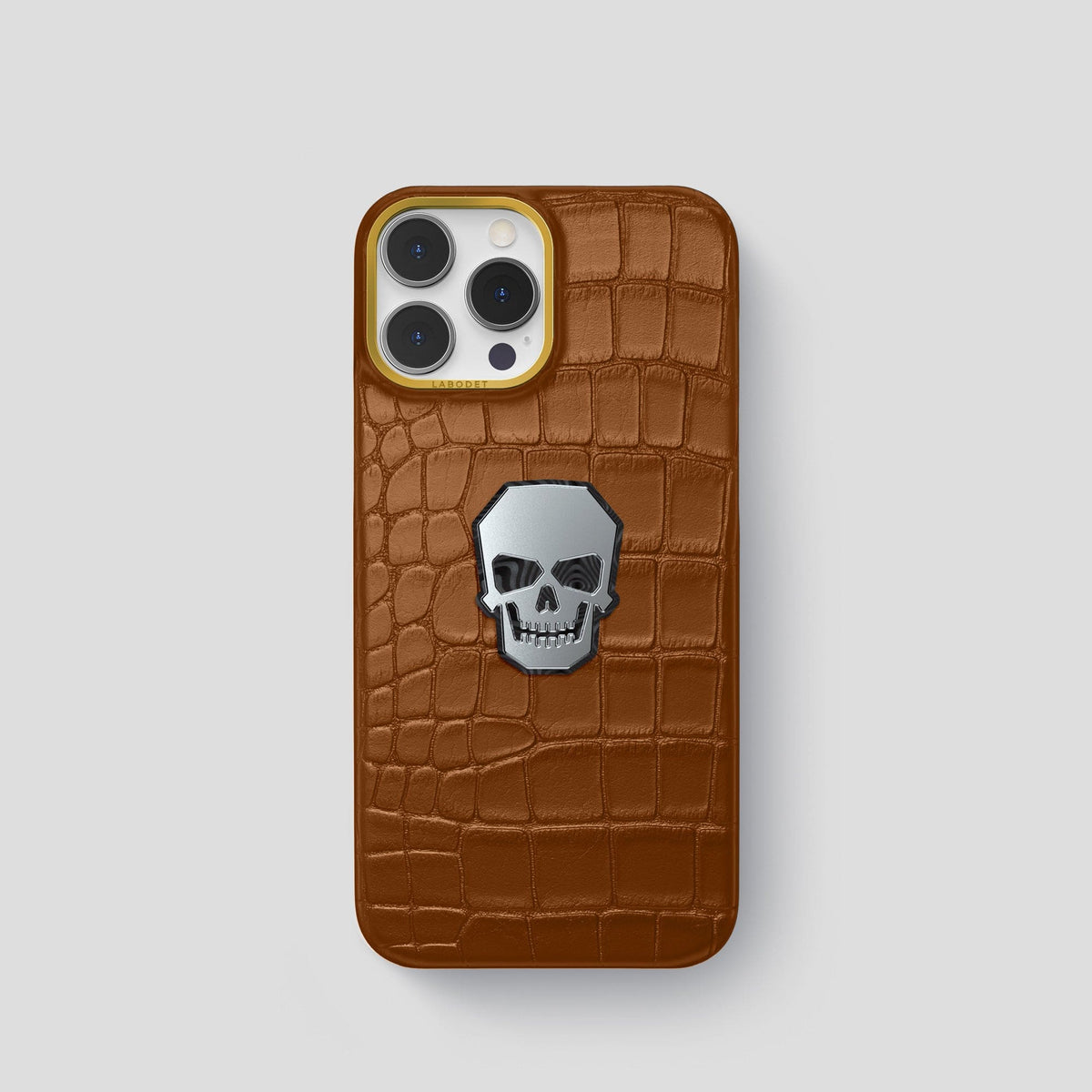 Honey iPhone 15 Pro Classic Case With Titanium Skull Alligator with Gold Metal -1 | Honey-Gold