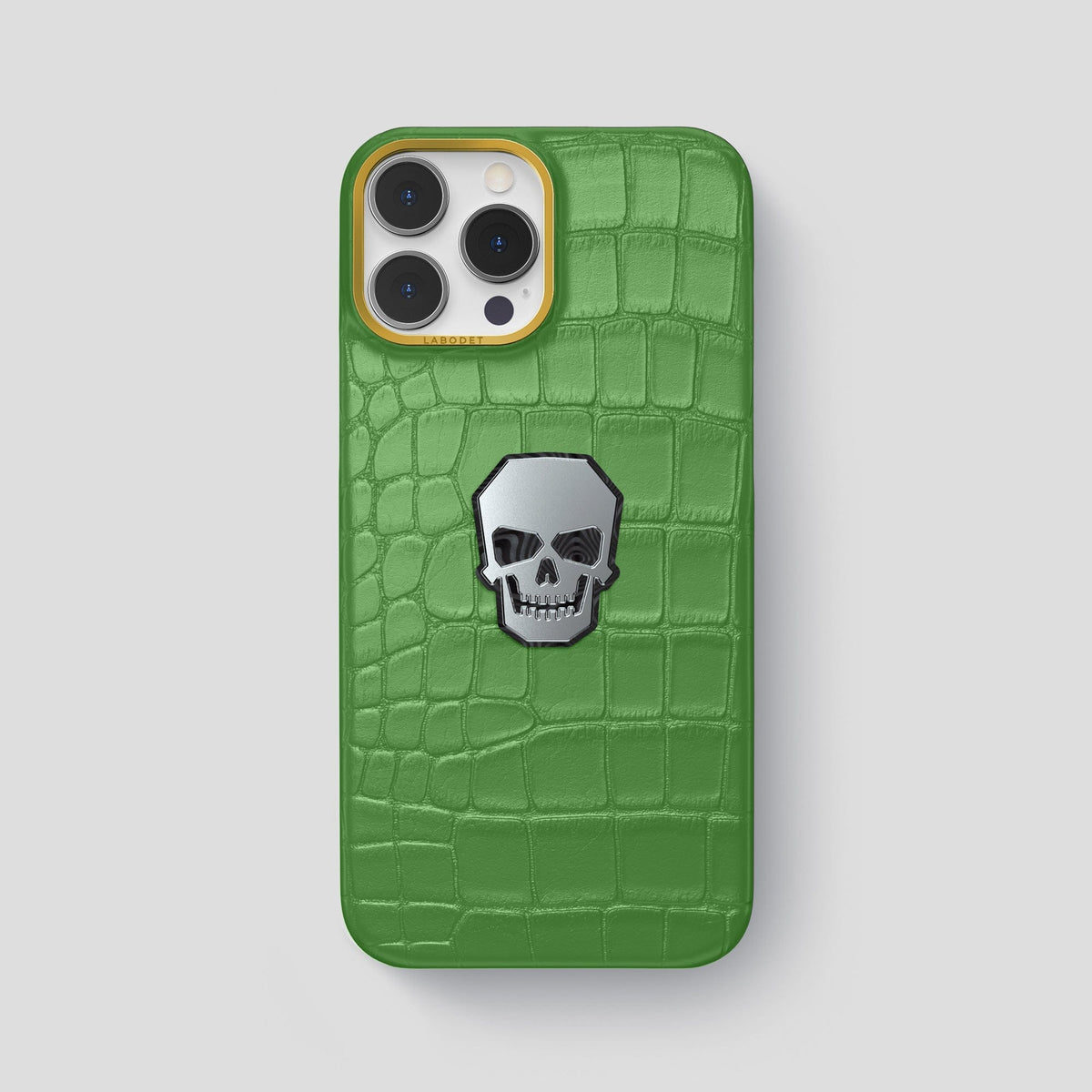 Apple-Green iPhone 15 Pro Max Classic Case With Titanium Skull Alligator with Gold Metal -1 | Apple-Green-Gold