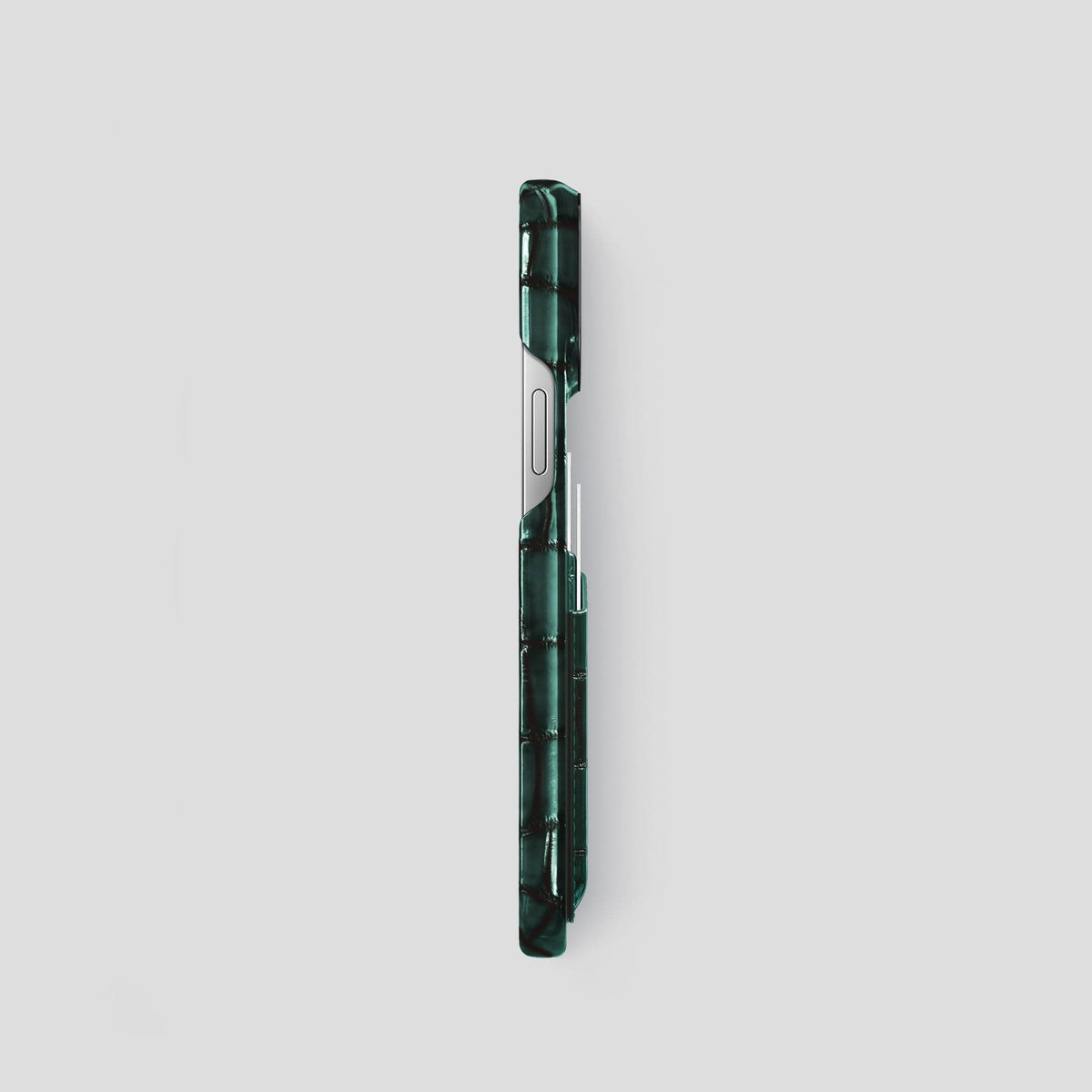 Green iPhone 15 Pro Double Card Case Patina Alligator with Black Metal -3 | Green-Black