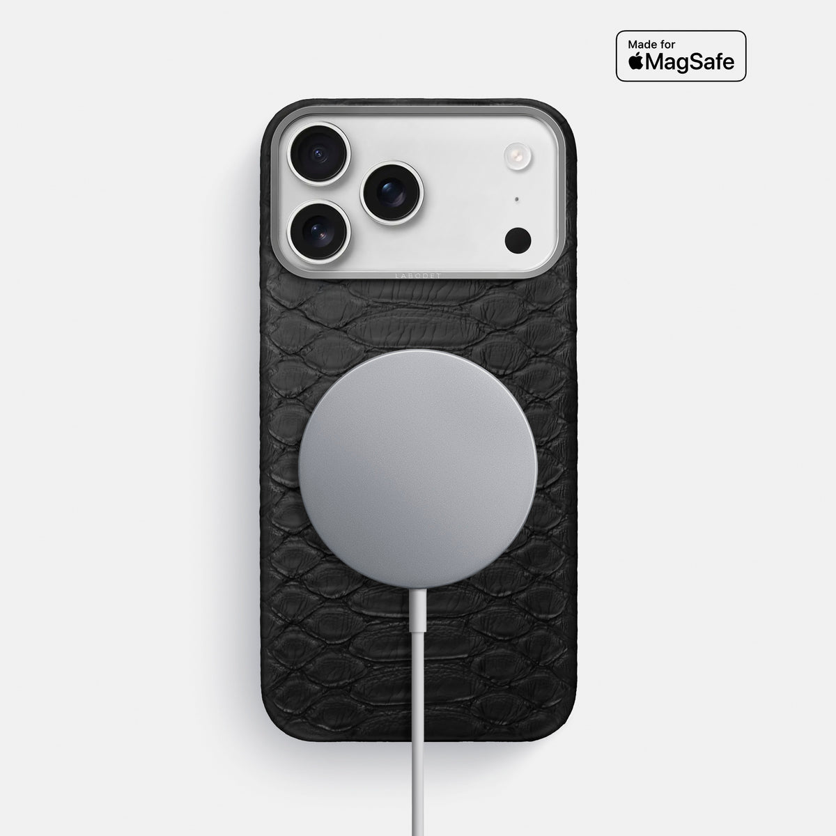 Classic Case For iPhone 17 Pro Max In Python -5 | Black-Steel