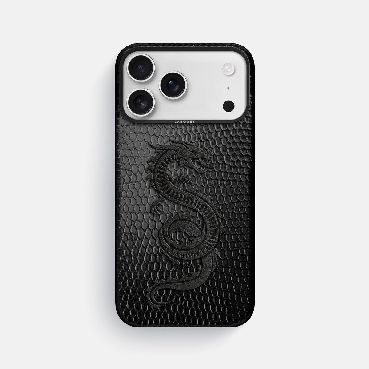 Classic Case With Carbon Dragon For iPhone 18 Pro Max In Lizard -1 | Black-Black