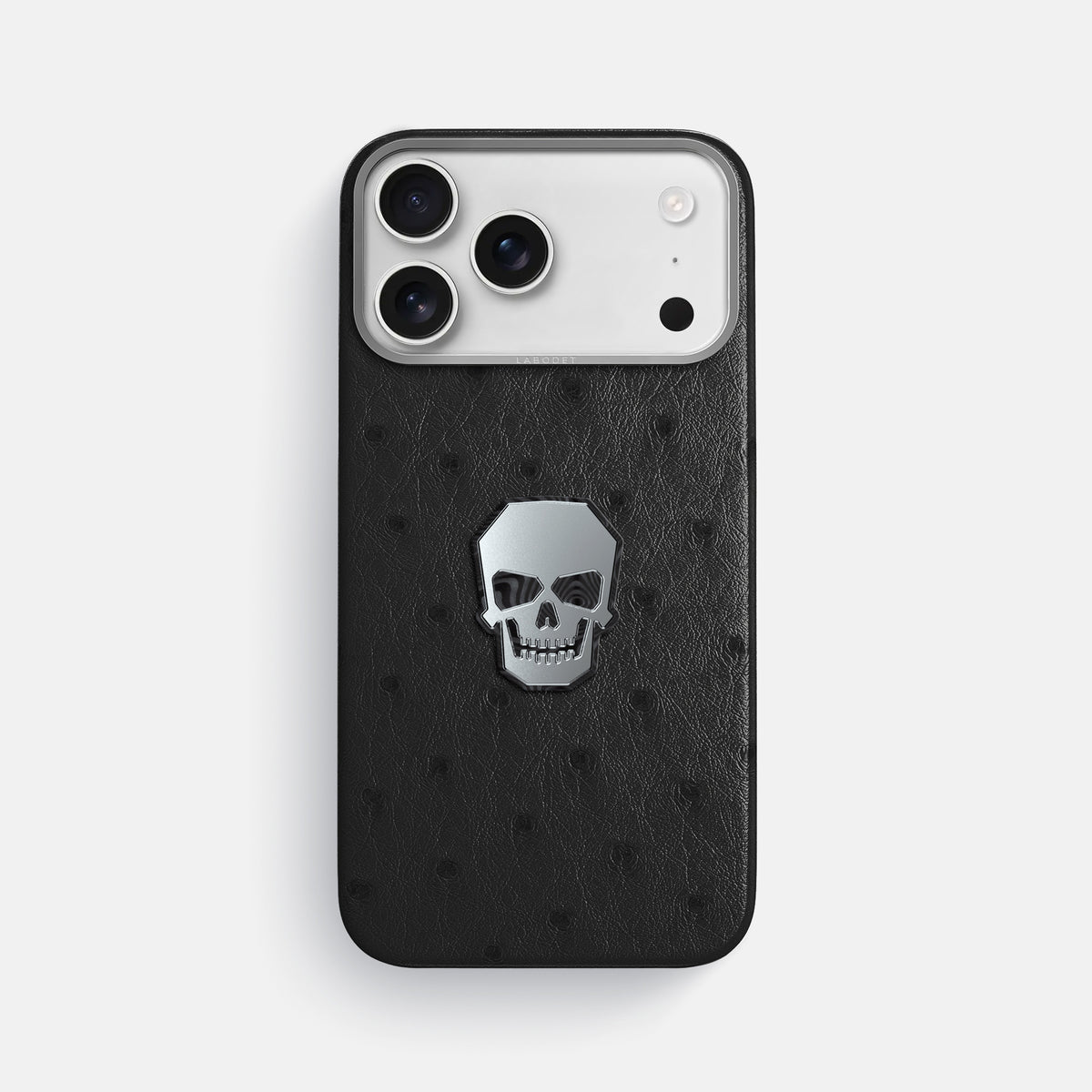 Classic Case With Titanium Skull For iPhone 17 Pro Max In Ostrich -1 | Black-Steel
