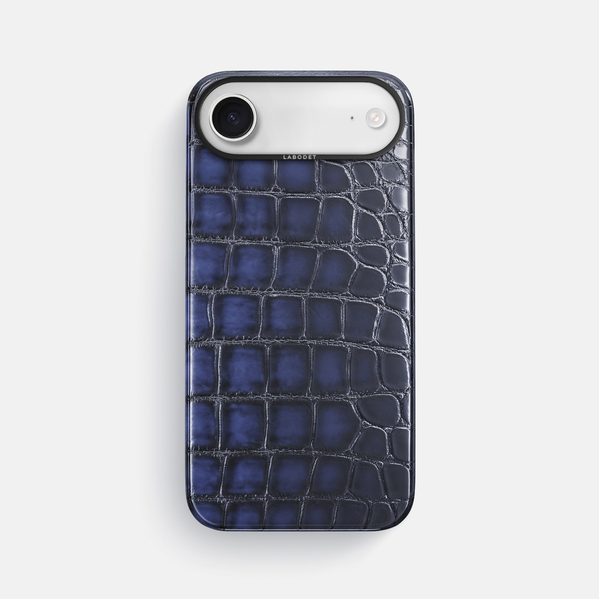 Classic Case For iPhone 17 Air In Patina Alligator · Labodet