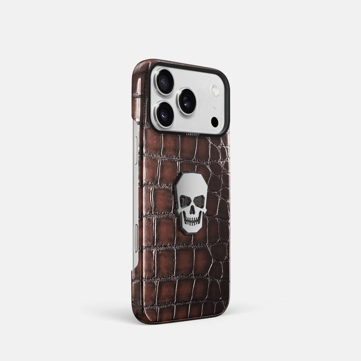 Classic Case With Titanium Skull For iPhone 18 Pro In Patina Alligator -2 | Havana-Brown-Black