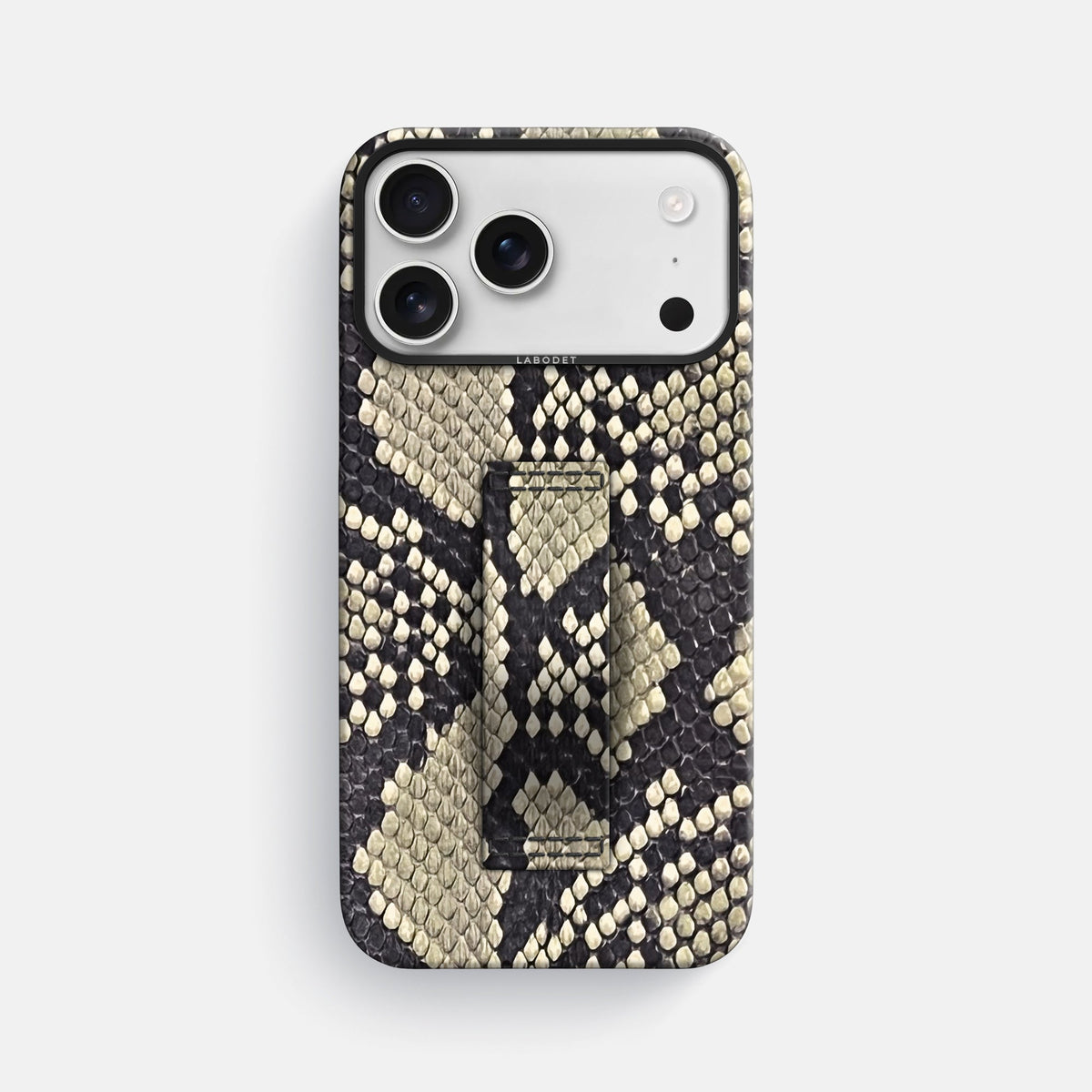 Finger Case For iPhone 18 Pro Max In Deluxe Python -1 | Savannah-Black