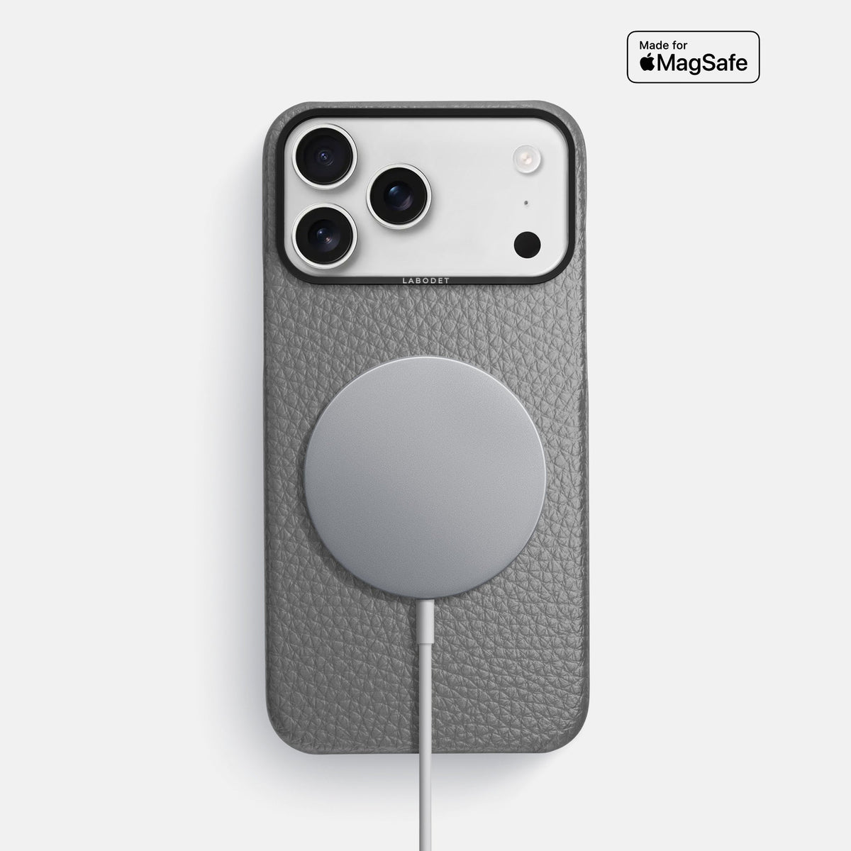 Classic Case For iPhone 18 Pro Max In Calf -5 | Souris-Black