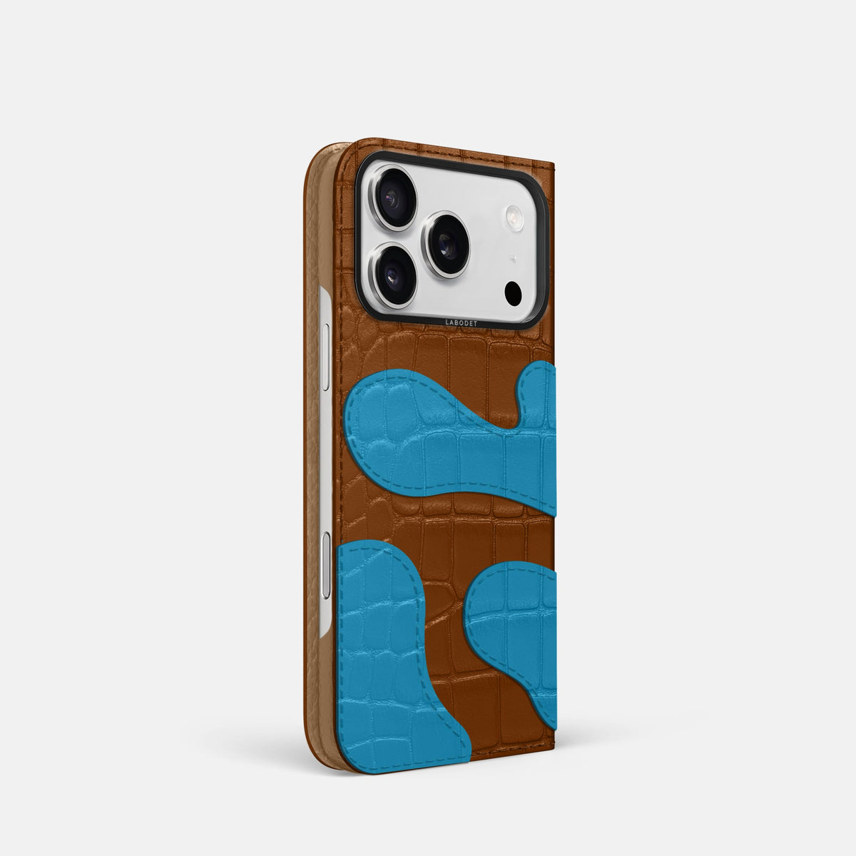 Camouflage Folio For iPhone 18 Pro In Alligator -1 | Honey-Black