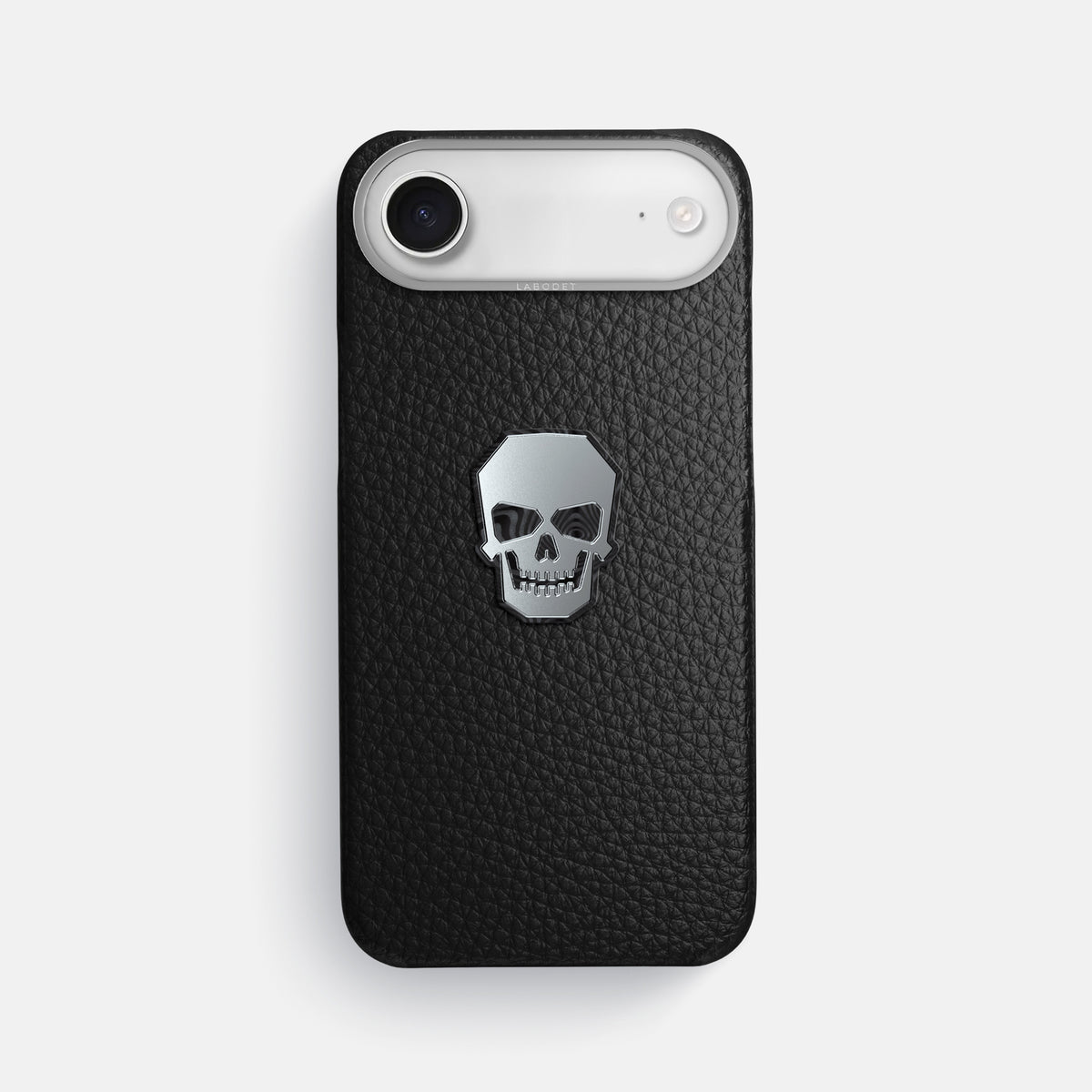 Classic Case With Titanium Skull For iPhone 17 Air In Calf -1 | Black-Steel