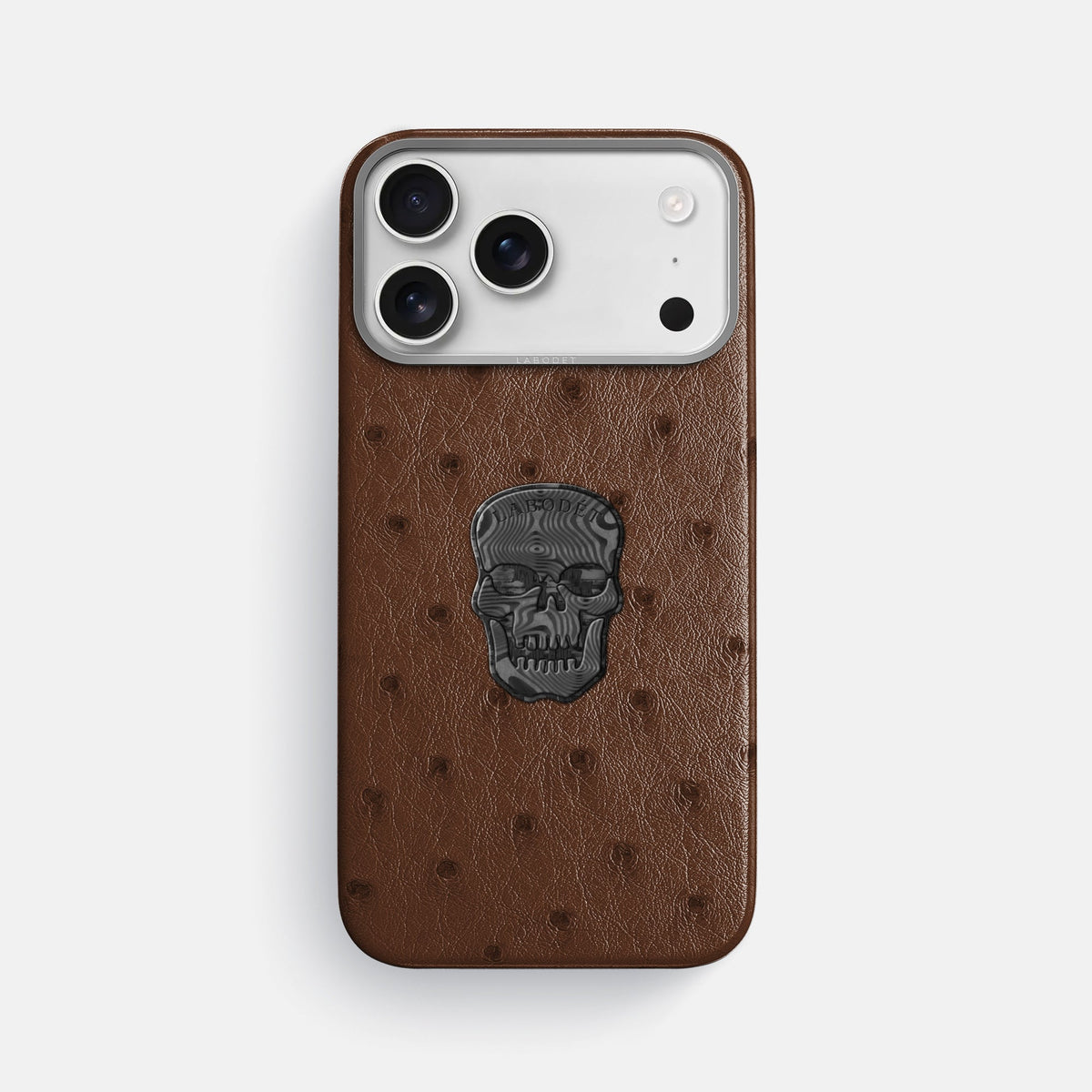 Classic Case With Carbon Skull For iPhone 18 Pro Max In Ostrich -1 | Chocolate-Steel