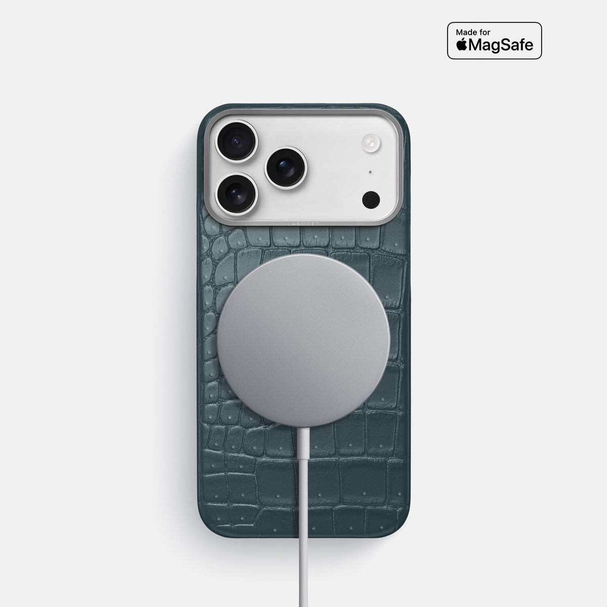 Classic Case For iPhone 18 Pro In Porosus Crocodile -5 | Denim-Steel
