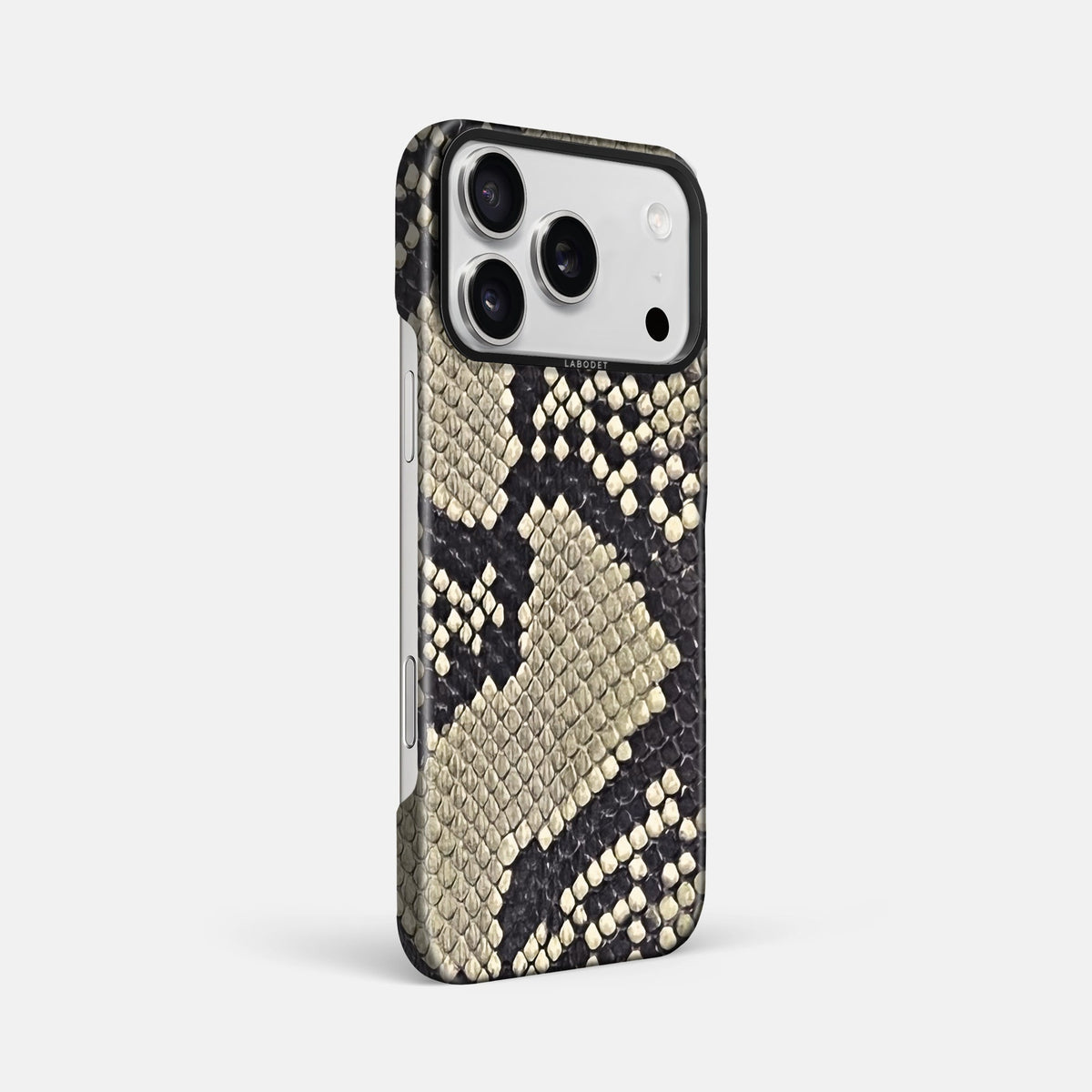 Classic Case For iPhone 18 Pro Max In Deluxe Python -2 | Savannah-Black