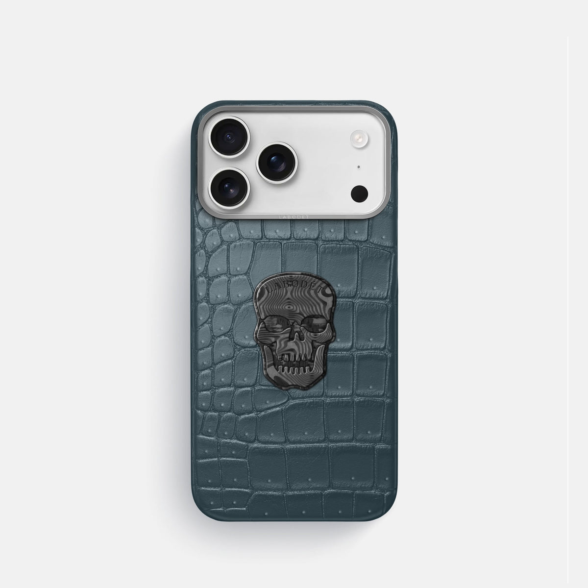 Classic Case With Carbon Skull For iPhone 18 Pro In Porosus Crocodile -1 | Denim-Steel