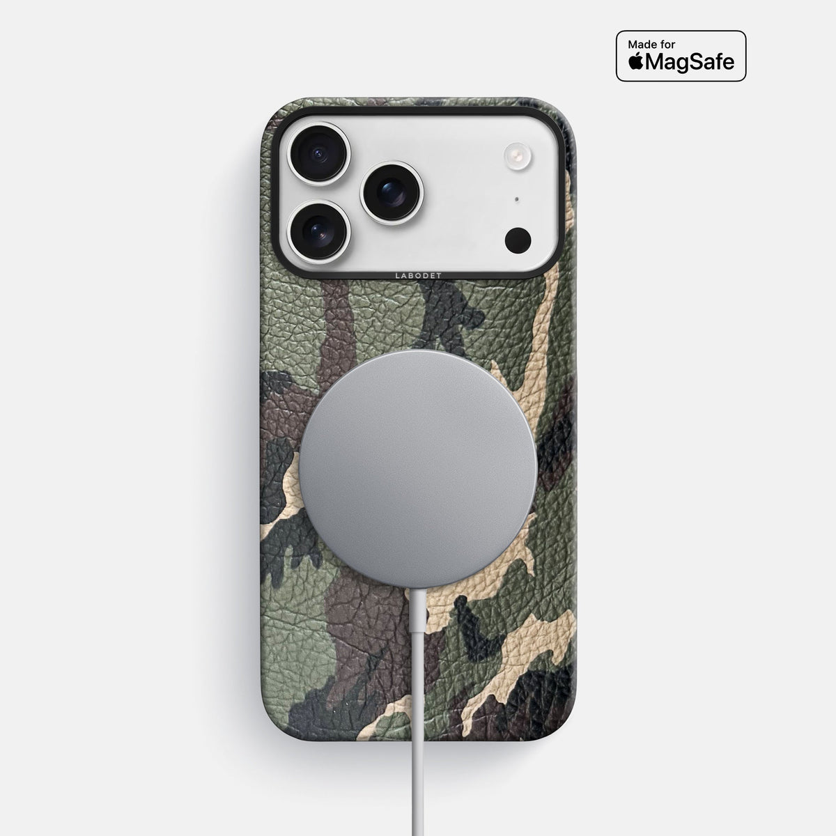 Classic Case For iPhone 18 Pro Max In Calf -5 | Camouflage-Black