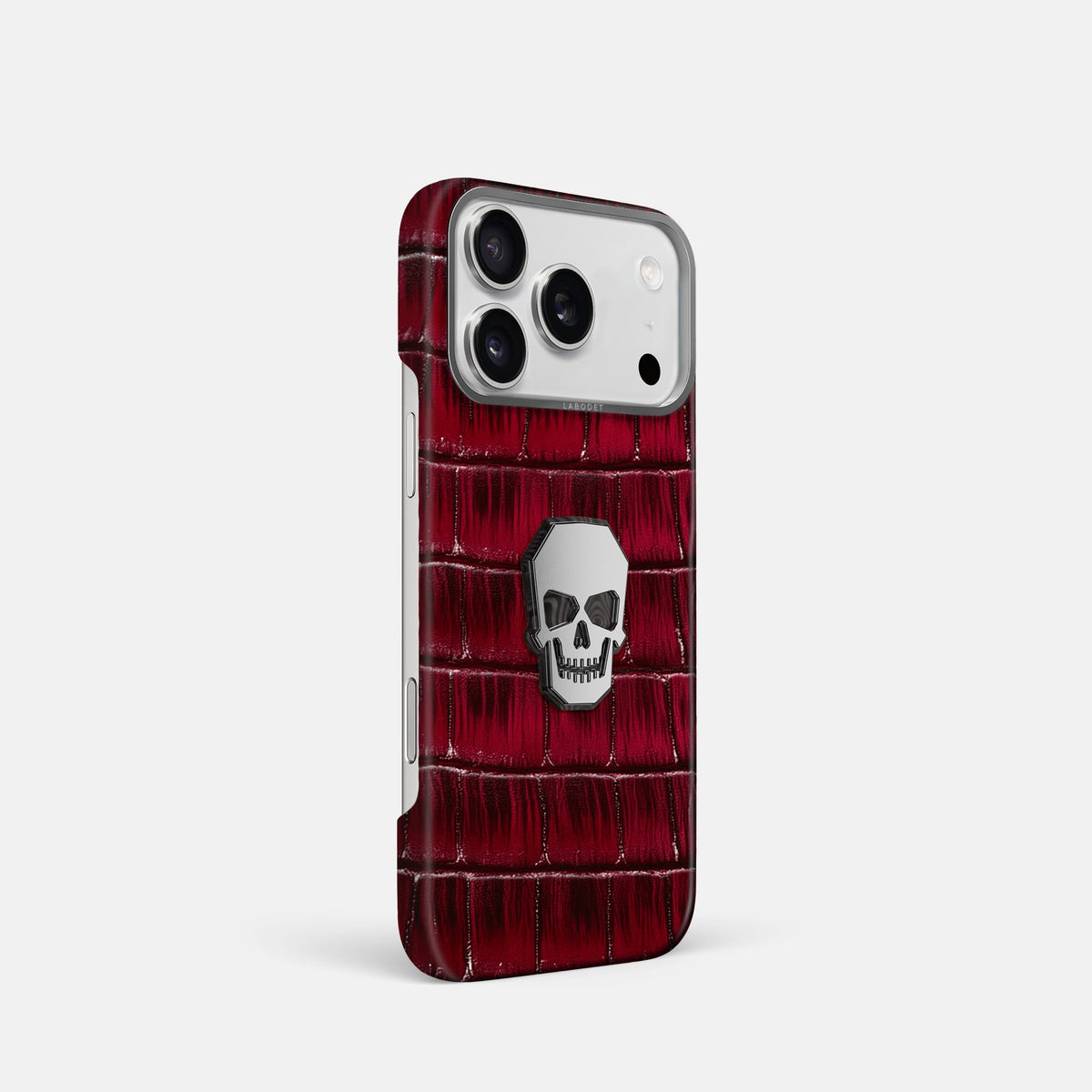 Classic Case With Titanium Skull For iPhone 18 Pro In Patina Alligator -2 | Havana-Burgundy-Steel