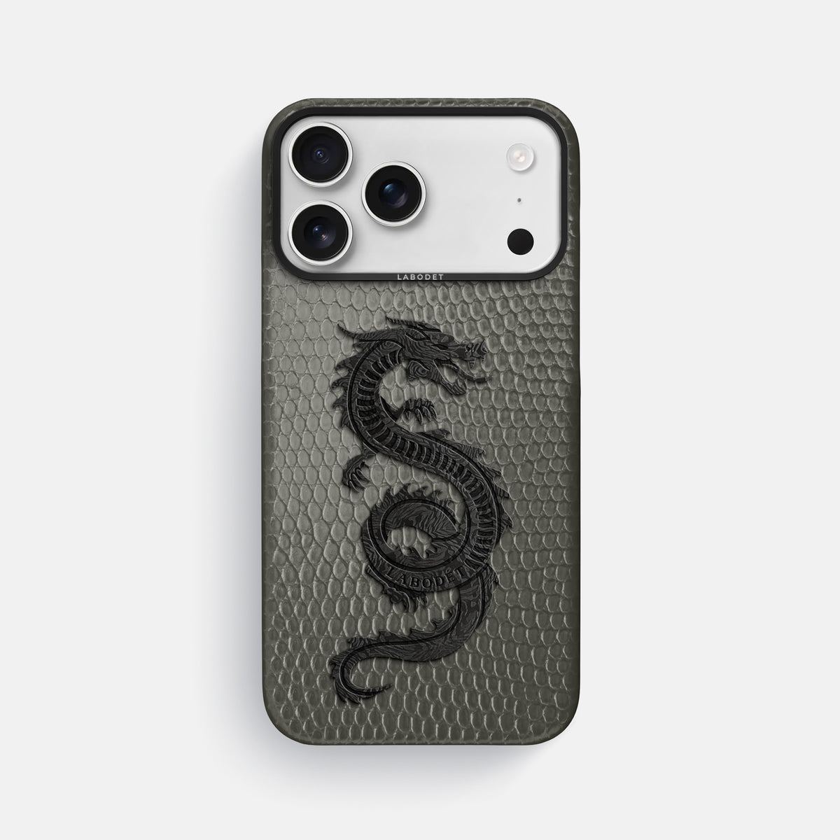 Classic Case With Carbon Dragon For iPhone 17 Pro Max In Lizard -1 | Grey-Black