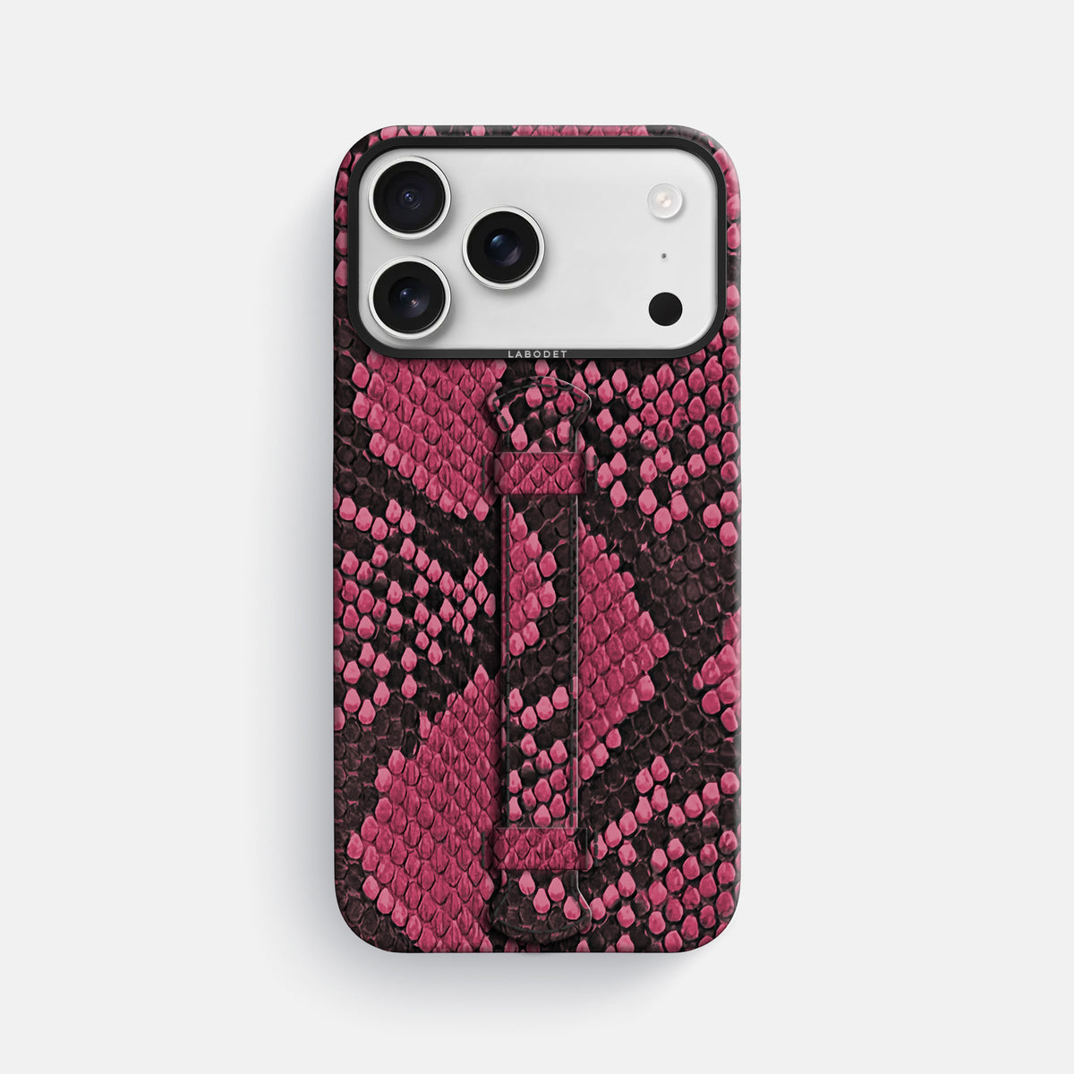 Center Handle For iPhone 17 Pro Max In Deluxe Python -1 | Burgundy-Black