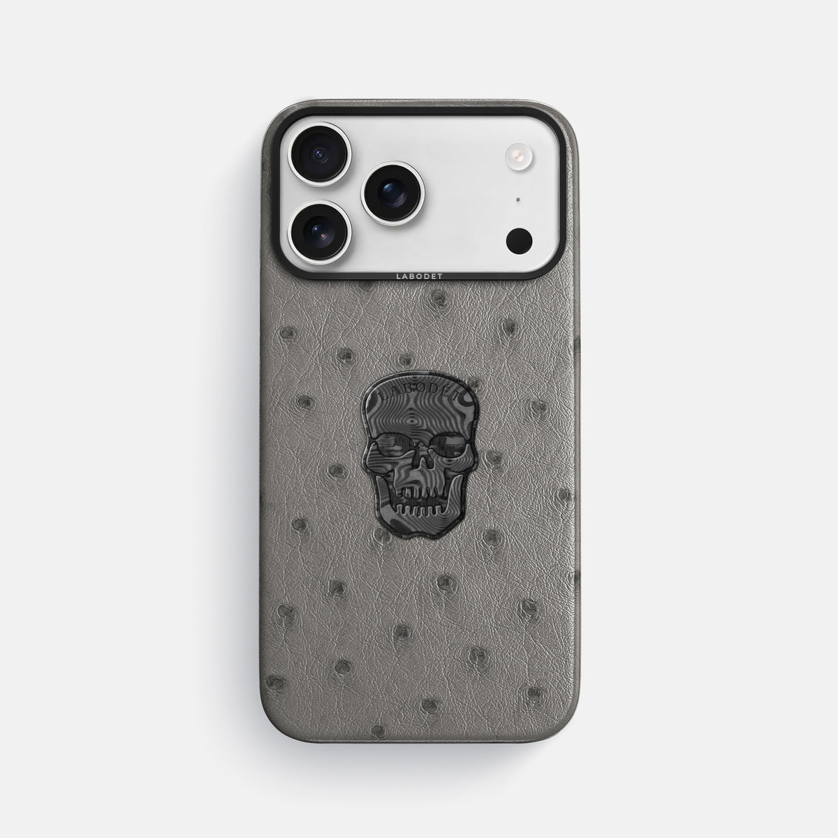 Classic Case With Carbon Skull For iPhone 17 Pro Max In Ostrich -1 | Grey-Black