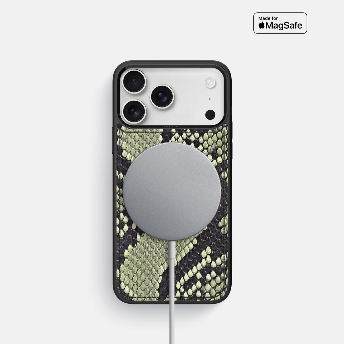 Sport Case For iPhone 17 Pro In Deluxe Python -5 | Army-Green