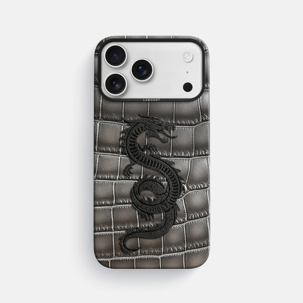 Classic Case With Carbon Dragon For iPhone 17 Pro Max In Patina Alligator