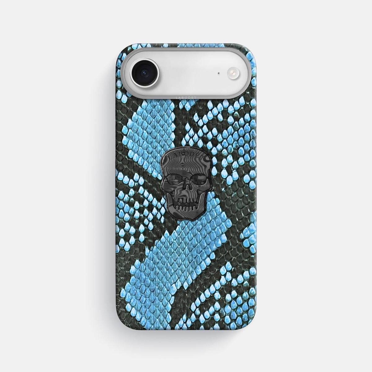 Classic Case With Carbon Skull For iPhone 17 Air In Deluxe Python -1 | Pacific-Blue-Steel