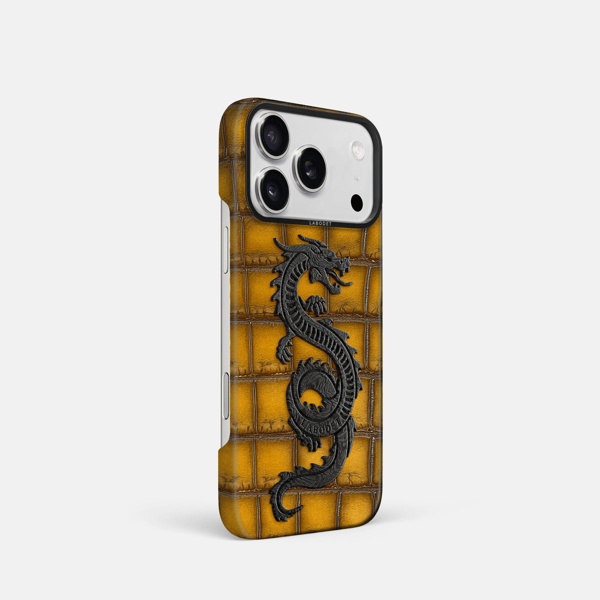 Classic Case With Carbon Dragon For iPhone 18 Pro In Patina Alligator -2 | Sydney-Black