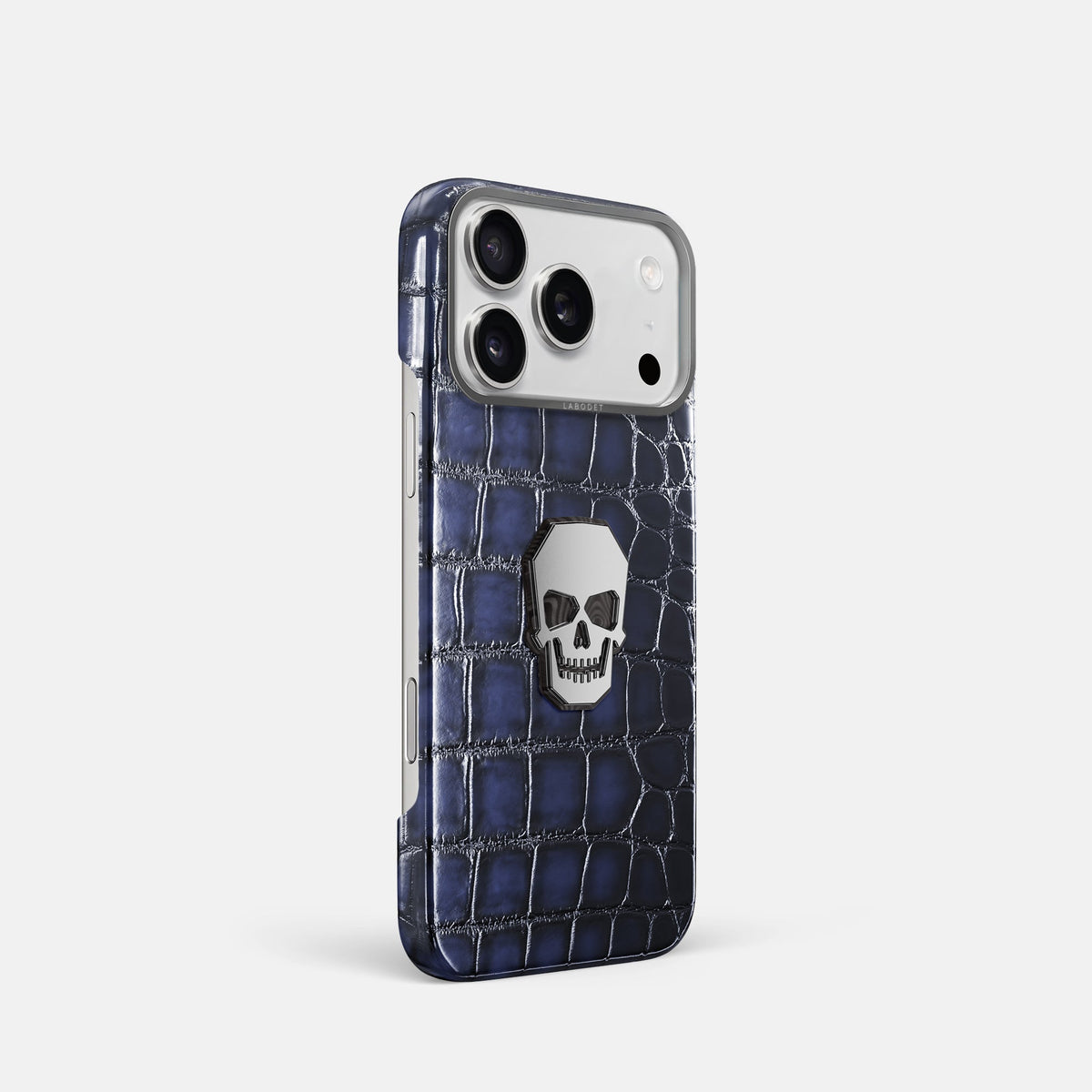 Classic Case With Titanium Skull For iPhone 18 Pro In Patina Alligator -2 | Havana-Blue-Steel