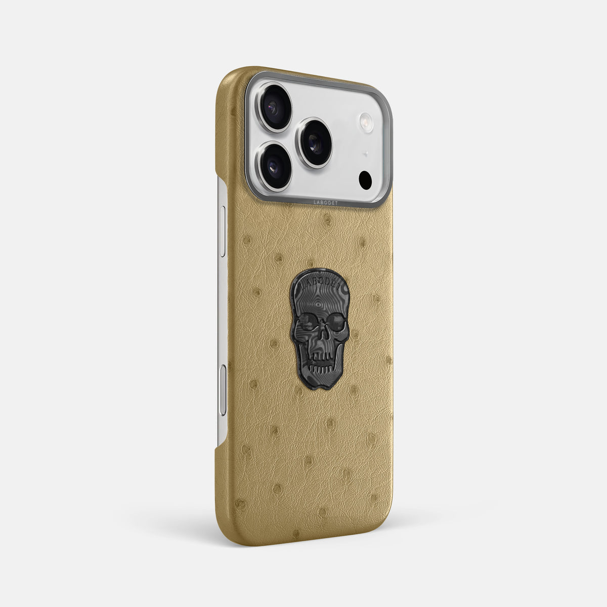 Classic Case With Carbon Skull For iPhone 17 Pro Max In Ostrich -2 | Desert-Sand-Steel